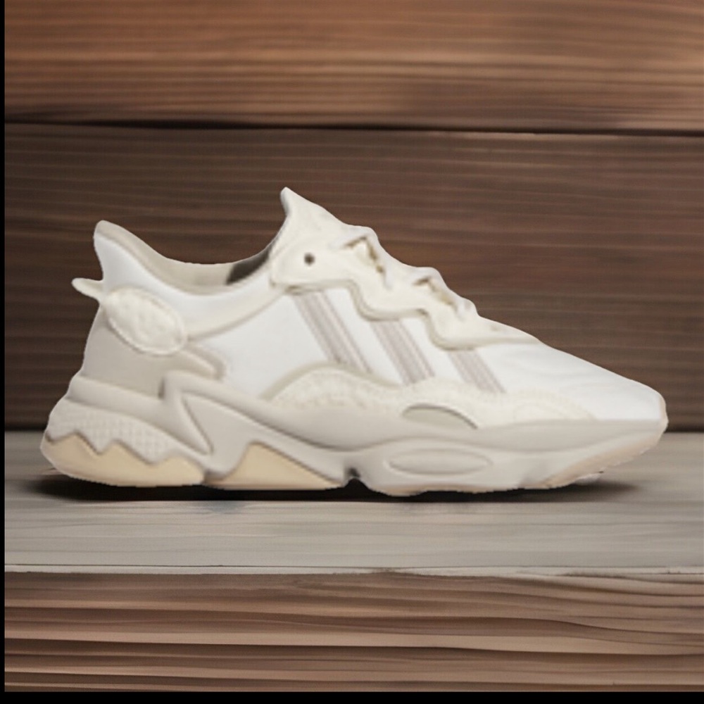 ADIDAS OZWEEGO Originals Adidas Logo Decor Tru-Out Adiprene Cushioning Sneakers